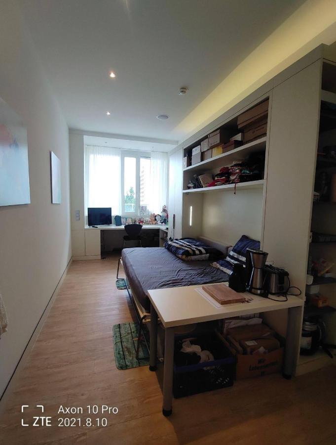 Sharing Studio Apartment With Me 뮌헨 외부 사진
